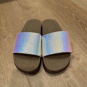 Girls’ Iridescent Slide Sandals